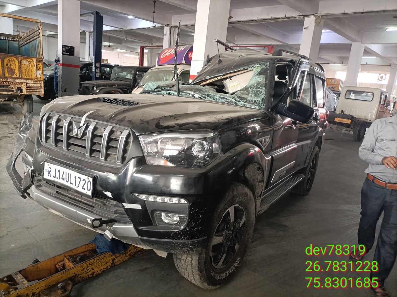  M & M SCORPIO CLASSIC S11 7 STR